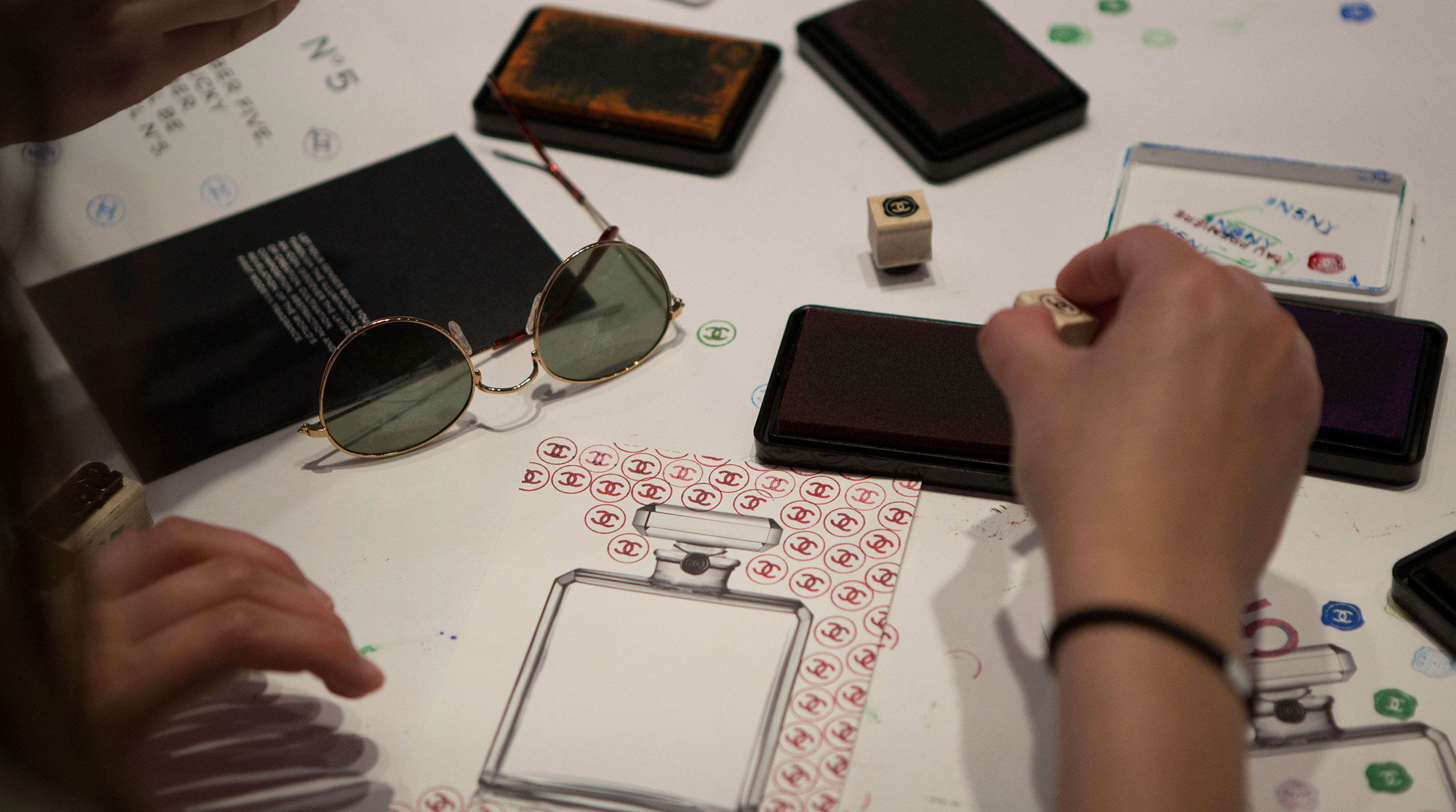 CN5_POSTCARDS_2860x1600